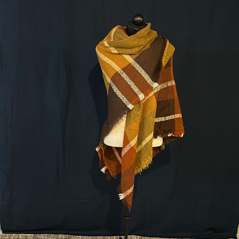 Shades of brown wrap